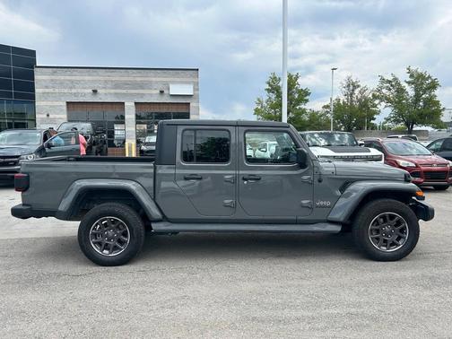 2020 Jeep Gladiator Overland