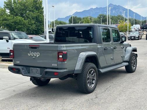 2020 Jeep Gladiator Overland