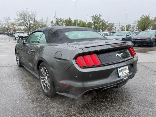 2017 Ford Mustang EcoBoost Premium
