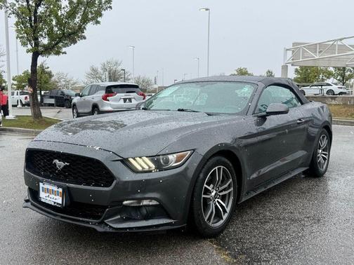2017 Ford Mustang EcoBoost Premium