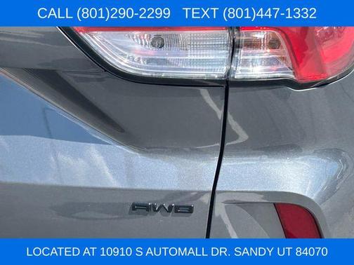 Gray Metallic 2021 Ford Escape SEL