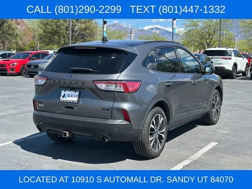 Gray Metallic 2021 Ford Escape SEL