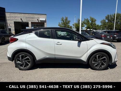 Pearl 2022 Toyota C-HR Limited