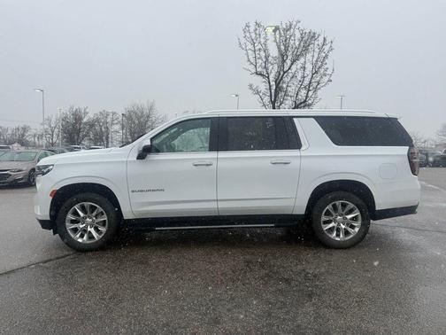 2023 Chevrolet Suburban Premier