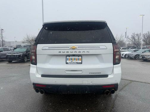 2023 Chevrolet Suburban Premier