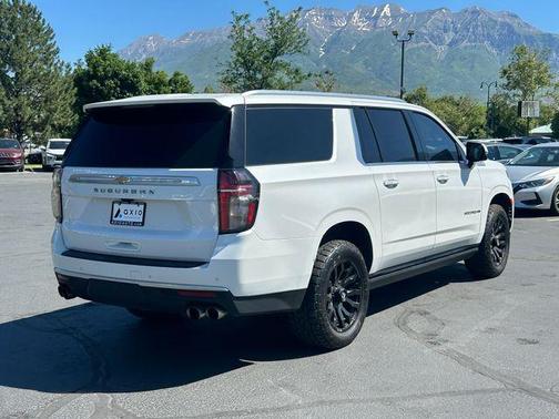 2021 Chevrolet Suburban High Country