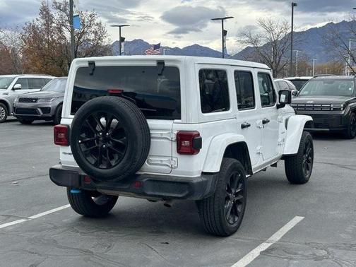 2024 Jeep Wrangler 4xe Sahara