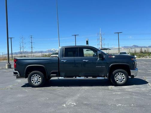 Shadow Gray Metallic 2020 Chevrolet Silverado 3500 LTZ