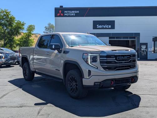 Desert Sand Metallic 2022 GMC Sierra 1500 AT4