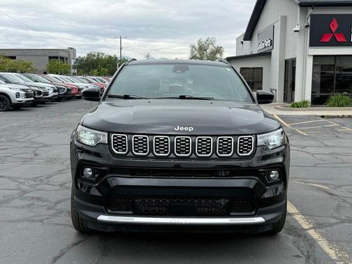 Diamond Black 2025 Jeep Compass Limited
