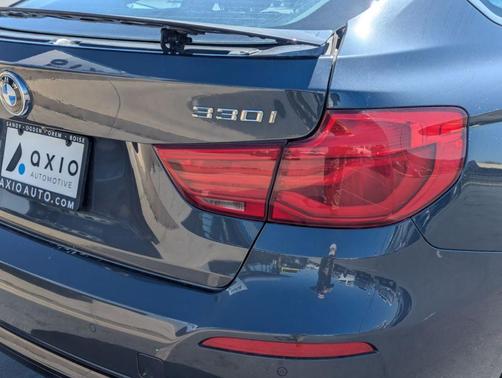 2018 BMW 330 Gran Turismo i xDrive