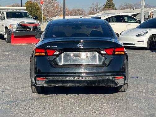 2022 Nissan Altima 2.5 S