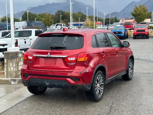 2018 Mitsubishi Outlander Sport 2.0 ES