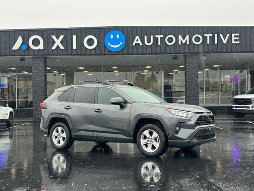 Lunar Rock 2020 Toyota RAV4 XLE