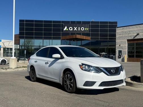Cloud White 2017 Nissan Sentra SV