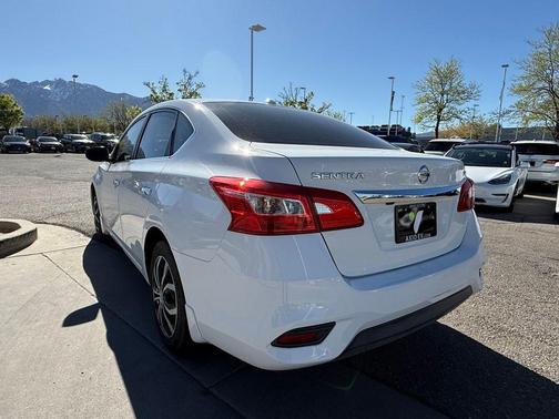 Cloud White 2017 Nissan Sentra SV