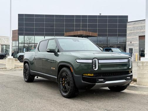 2022 Rivian R1T Adventure Package