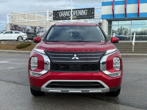 2025 Mitsubishi Outlander PHEV SE