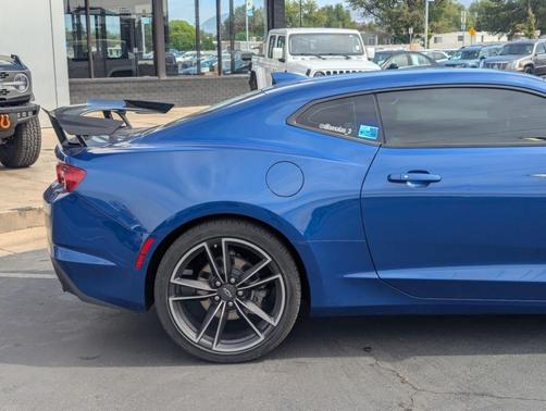 2021 Chevrolet Camaro LT1