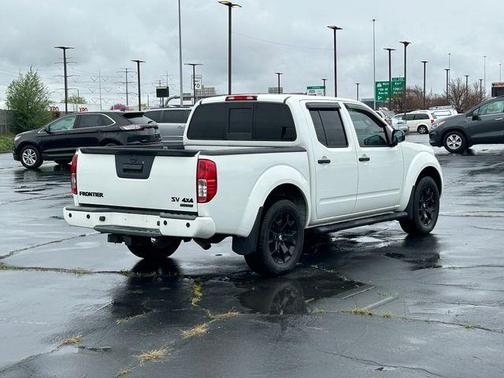 Glacier White 2020 Nissan Frontier SV