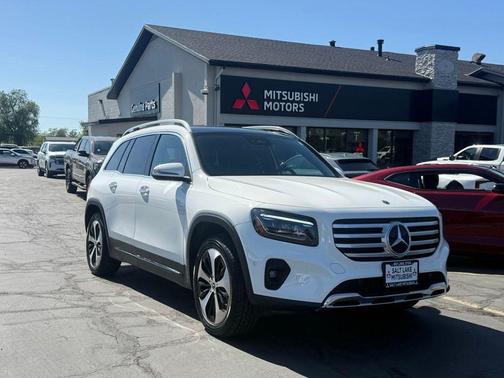 White 2025 Mercedes-Benz GLB 250 Base 4MATIC