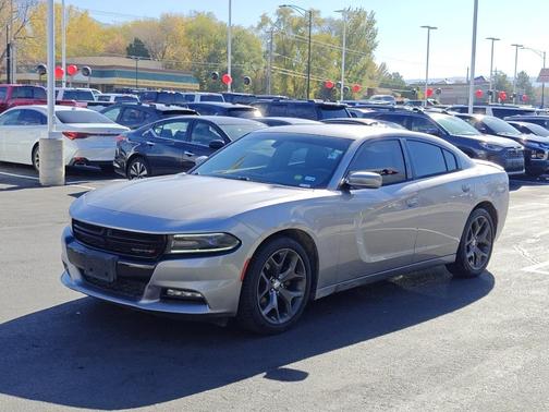 2015 Dodge Charger SXT