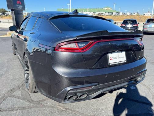 Metal 2019 Kia Stinger Premium Collection