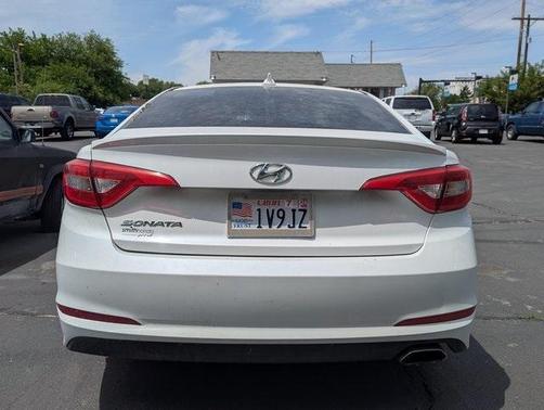 2015 Hyundai SONATA SE