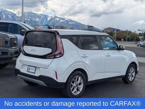 2023 Kia Soul LX