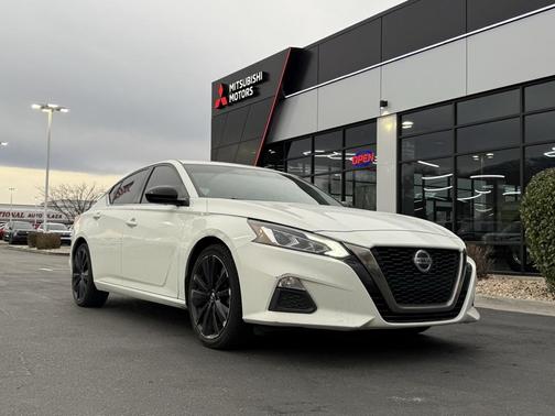 2019 Nissan Altima 2.5 SR