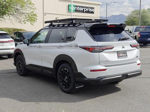 2025 Mitsubishi Outlander