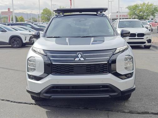 2025 Mitsubishi Outlander