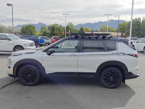 2025 Mitsubishi Outlander