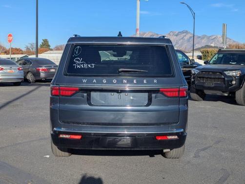 2024 Jeep Wagoneer Series II