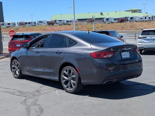Granite Crystal Clearcoat Metallic 2015 Chrysler 200 S