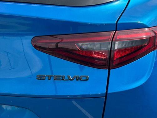 2023 Alfa Romeo Stelvio Ti