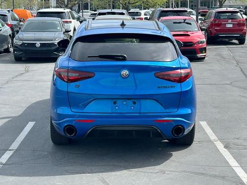 2023 Alfa Romeo Stelvio Ti
