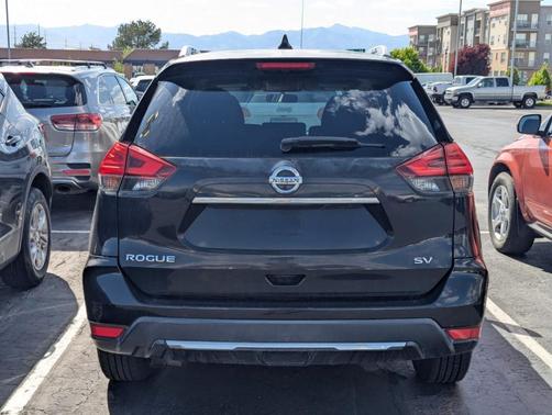 Magnetic Black 2017 Nissan Rogue SV