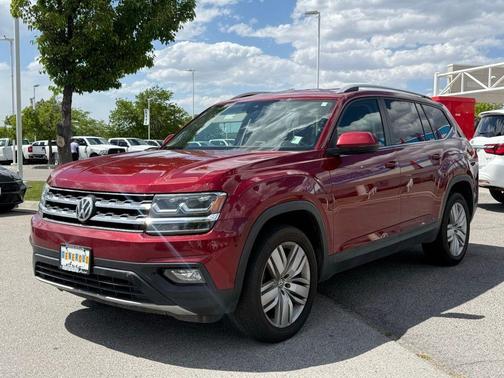 Fortana Red Metallic 2019 Volkswagen Atlas 3.6L SE w/Technology
