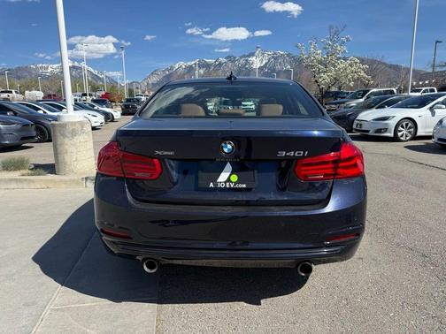 Imperial Blue Metallic 2017 BMW 340 i xDrive