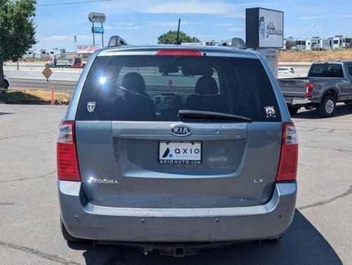 2009 Kia Sedona LX