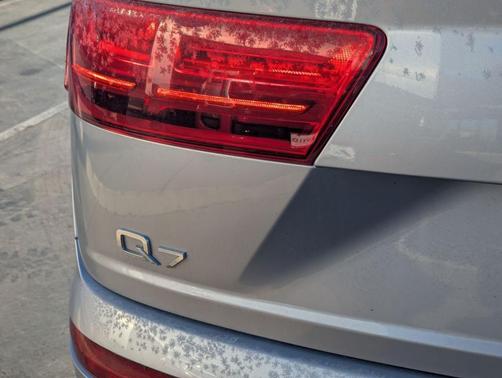 2017 Audi Q7 3.0T Prestige