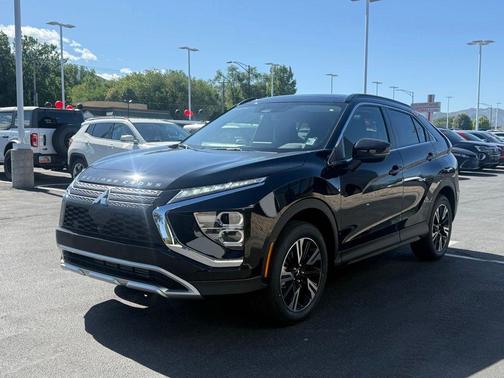 Black 2026 Mitsubishi Eclipse Cross SE