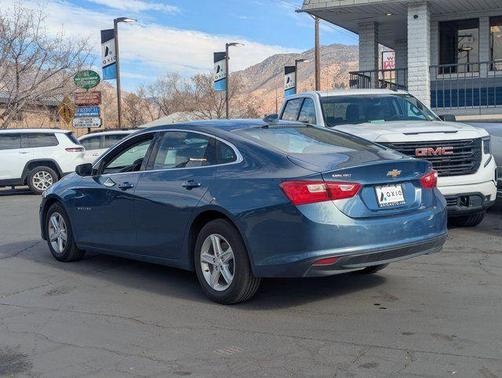 Lakeshore Blue Metallic 2024 Chevrolet Malibu LT