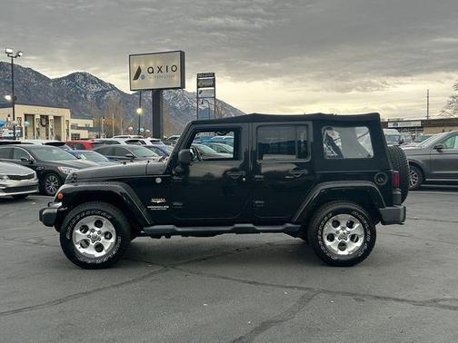 Black Clearcoat 2014 Jeep Wrangler Unlimited Sahara