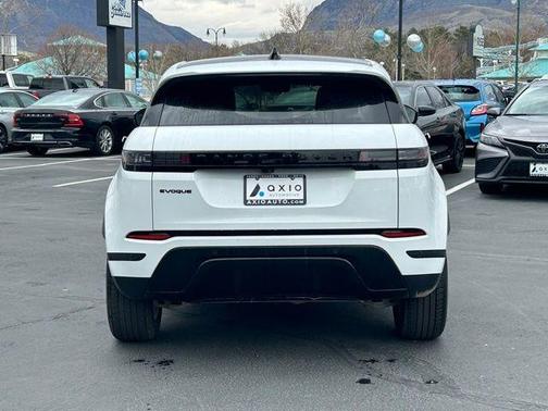 2024 Land Rover Range Rover Evoque Core S