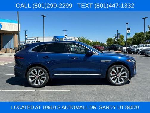 Bluefire Blue 2023 Jaguar F-PACE R-Dynamic S
