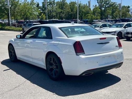 2021 Chrysler 300 S