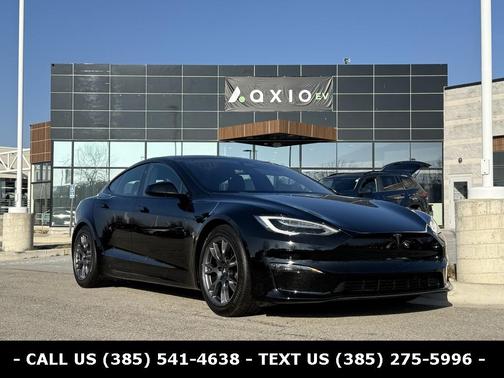 2022 Tesla Model S Base