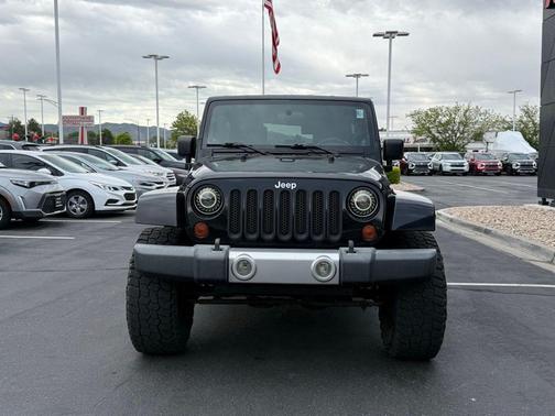 Black Clearcoat 2009 Jeep Wrangler Unlimited Sahara
